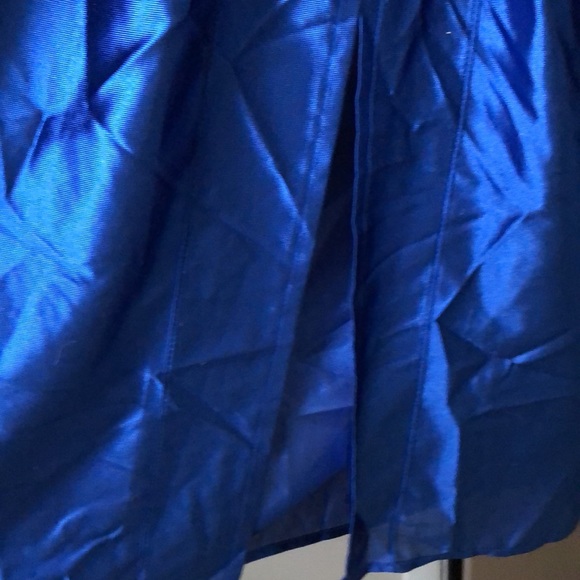 Unisex blue graduation gown - Picture 6 of 6